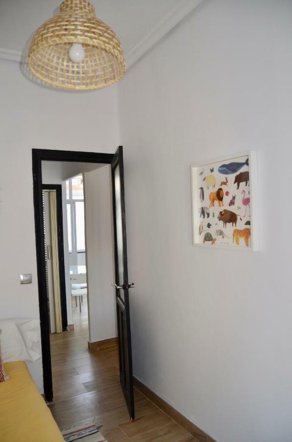 Apartamento Completamente Equipado En Ferrol. Apartment Bagian luar foto