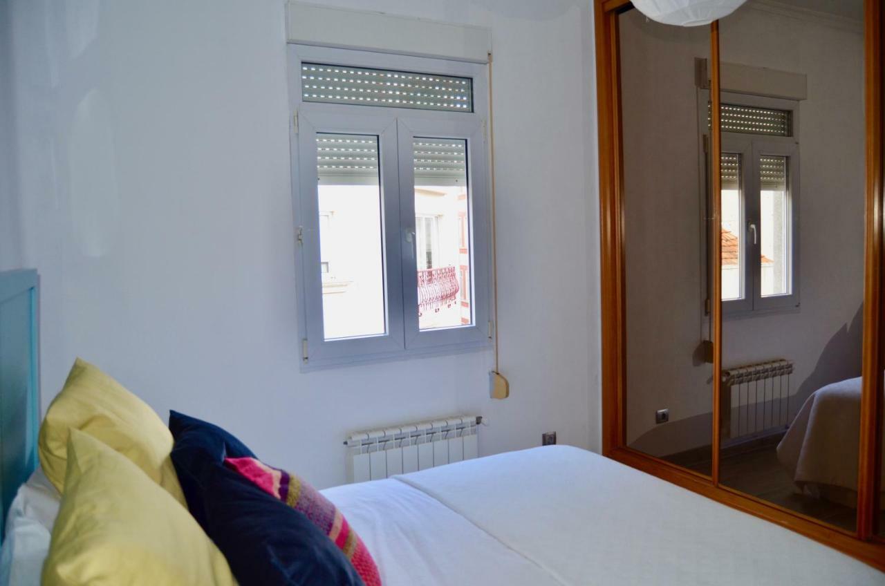 Apartamento Completamente Equipado En Ferrol. Apartment Bagian luar foto